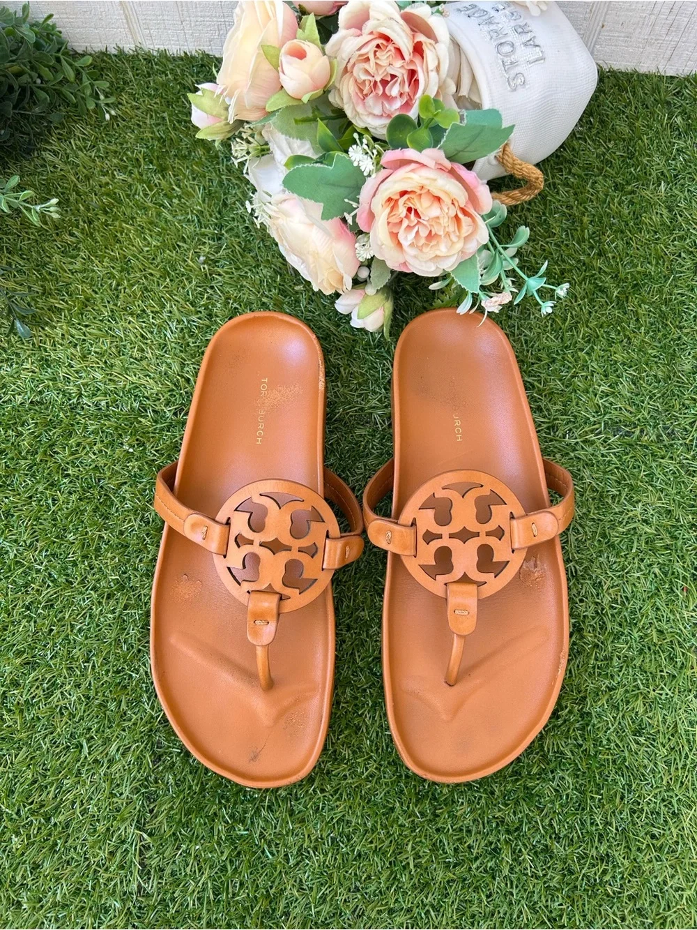 Tory Burch lightweight ergonomic